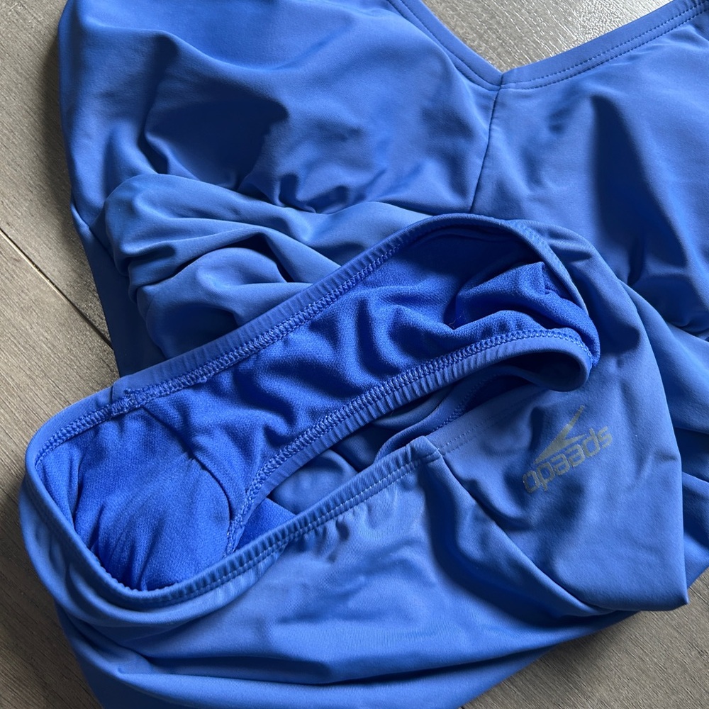 Speedo Women's Blue One-Piece Swimsuit Size 8 - Picture 3 of 5
